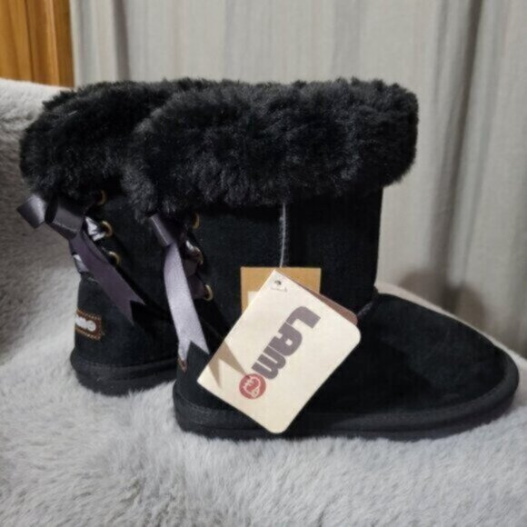 LAMO Classic Suede Faux Fur Bow Winter Boots Kids Sz 13 - Picture 10 of 11